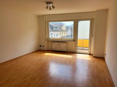 1-Zimmer-Wohnung mit Balkon im Herzen von DO-Wellinghofen